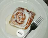 A picture of step 18 of Cinnamon roll 2.