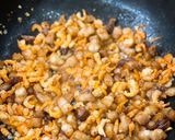 Hình bước làm 2 của món Kho quẹt tiêu xanh