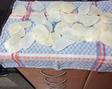 Foto del paso 7 de la receta: Solomillo adobado en mojo a la plancha con chips de verduras