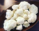 Foto del paso 1 de la receta: Guiso de Brócoli Blanco (AKA Coliflor)