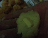 Foto langkah ke 4 dari resep Potato Balls with Cheese.