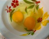 รูปขั้นตอนการทำที่ 2 ของ ไข่เจียวแหนม สูตรคุณแม่