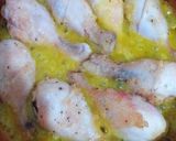 Foto del paso 7 de la receta Muslos de pollo en salsa de limón, azafrán y ajos tiernos