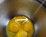 Foto del paso 2 de la receta: Bizcochuelo Súper Esponjoso
