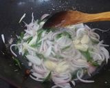 Foto langkah ke 2 dari resep Cah Kangkung Cumi Saus Makati.