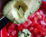 Foto del paso 2 de la receta: Fajitas mexicanas o picantes con restos de pescado