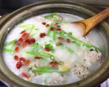 蔥肉丸子蓮子粥的食譜步驟2照片