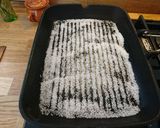 Foto del paso 1 de la receta Salmón a la sal
