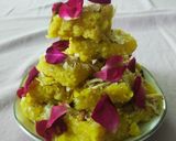 A picture of step 5 of Moong dal barfi.