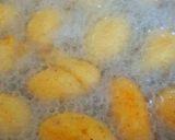 A picture of step 5 of Dahi Vada.