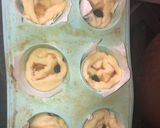 Foto del paso 5 de la receta: Rollos de manzana y canela en muffinera😋😋