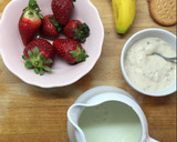 Foto del paso 1 de la receta: Smoothie de fresa y plátano