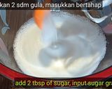 Foto langkah ke 2 dari resep Souffle pancake japanese.