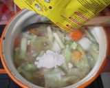 Foto langkah ke 4 dari resep Sop Bening Segar.