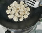 Foto langkah ke 8 dari resep Kerupuk Nasi Kelor.