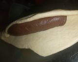 A picture of step 5 of Leopard print bread.