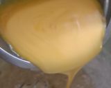 Foto langkah ke 4 dari resep Bolu pisang 2 telur tanpa mikser.