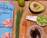 Foto del paso 1 de la receta Ensalada de atún con aguacate 2