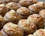 Kovászos-hagymás pogácsa recept fázis 6 fotója