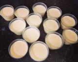 Hình bước làm 4 của món Kem flan