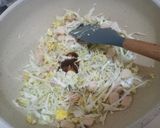Foto langkah ke 4 dari resep Mie Goreng Jawa.