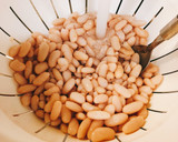 Foto del paso 1 de la receta: Alubias cocidas al ajillo