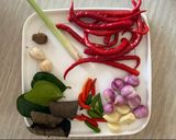 Foto langkah ke 2 dari resep Ayam Panggang Kuah Santan Pedas Manis.