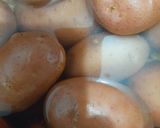 A picture of step 1 of Aloo handi chat.