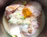 Foto langkah ke 2 dari resep Ayam Goreng Ungkep Bumbu Cikur & Kemiri.