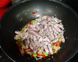 Foto langkah ke 5 dari resep Oseng cumi asin pete.