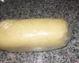 A picture of step 1 of Chocolate and Vanilla cookies.