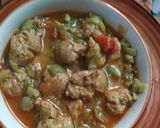 A picture of step 8 of Nutri soya chunks in turai bhaji.