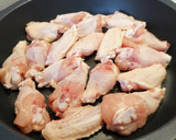 Foto del paso 4 de la receta: Alitas de pollo con verduras
