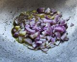 A picture of step 4 of Egg Curry.