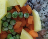 Foto del paso 1 de la receta: Merluza con verduras de estación al horno