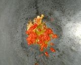 Foto langkah ke 4 dari resep Semur Telur Pedas.