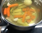 Tyúkhúsleves (hagyományos) recept fázis 1 fotója