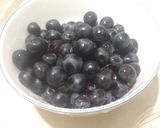 Foto langkah ke 1 dari resep Grape jam / معجون العنب.