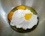 Foto langkah ke 2 dari resep Bolu Kukus Ubi Ungu Anti Gagal.