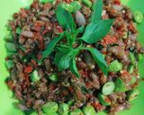 Foto langkah ke 6 dari resep Sambel baby cumi asin pete kemangi.