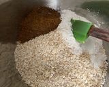 Foto langkah ke 2 dari resep Sesame Oat Cookies.