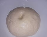 صورة لخطوة 1 من وصفة بيتزا بالزيتون الاخضر والفلفل الاخضر 😋💖