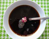 A picture of step 7 of Grass Jelly and Hot Grass Jelly.