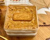 Foto langkah ke 3 dari resep Lotus dessert box.