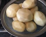A picture of step 1 of Shepards pie.