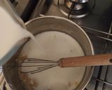 A picture of step 1 of Soufflé with Edam.