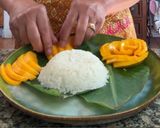 A picture of step 6 of Mango Sticky Rice Dessert.
