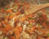 Foto del paso 2 de la receta: Arroz con pollo de la huerta