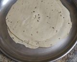 A picture of step 2 of Papad chat.