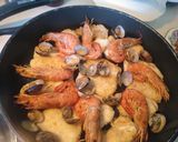 Foto del paso 6 de la receta: Zarzuela de pescado y marisco